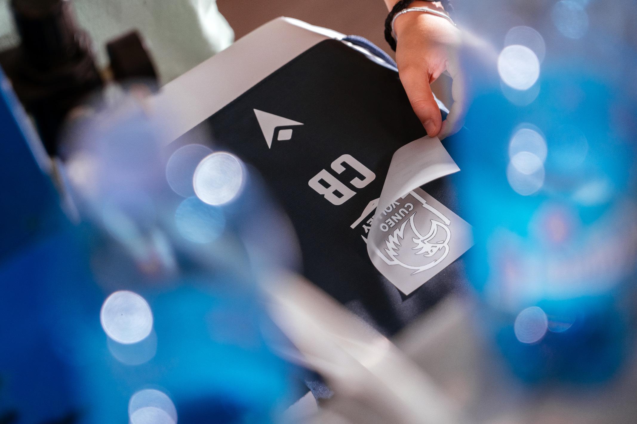 Divise personalizzate